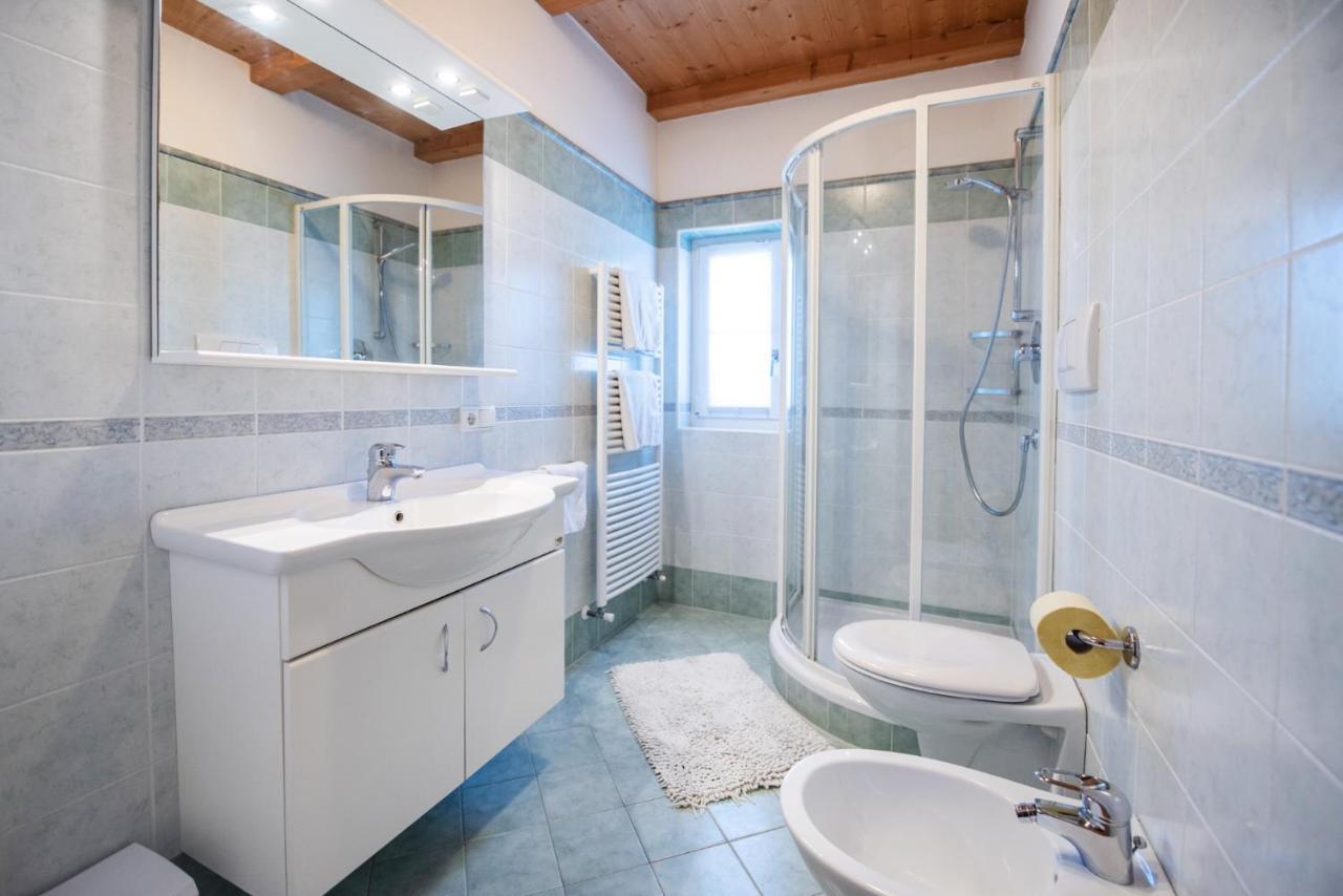 Mareithof Appartements Seeblick Caldaro Zewnętrze zdjęcie